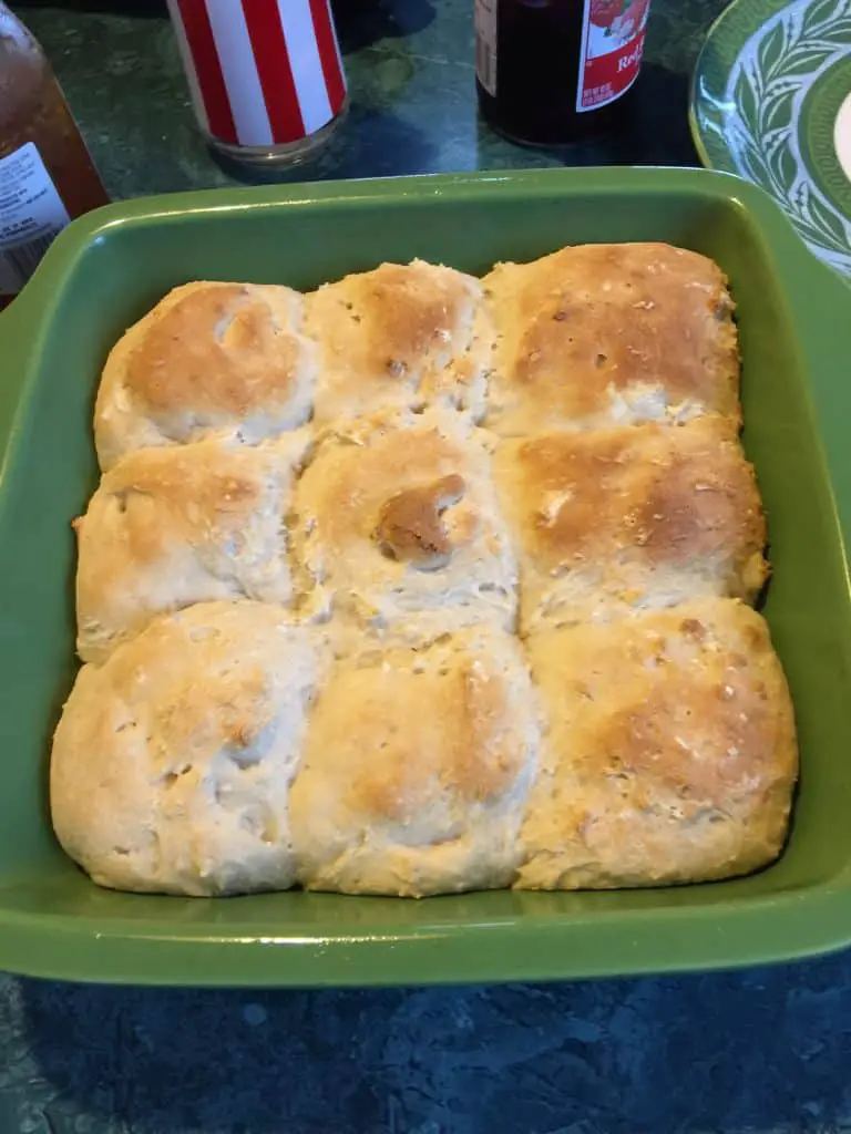 Michelle's Awesome 70's Sourdough Dinner Rolls Recipe
